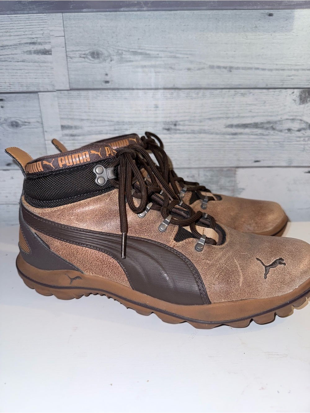 Puma Men's Brown and Dark Brown Lace-Up Hiking Boots Size 8.5